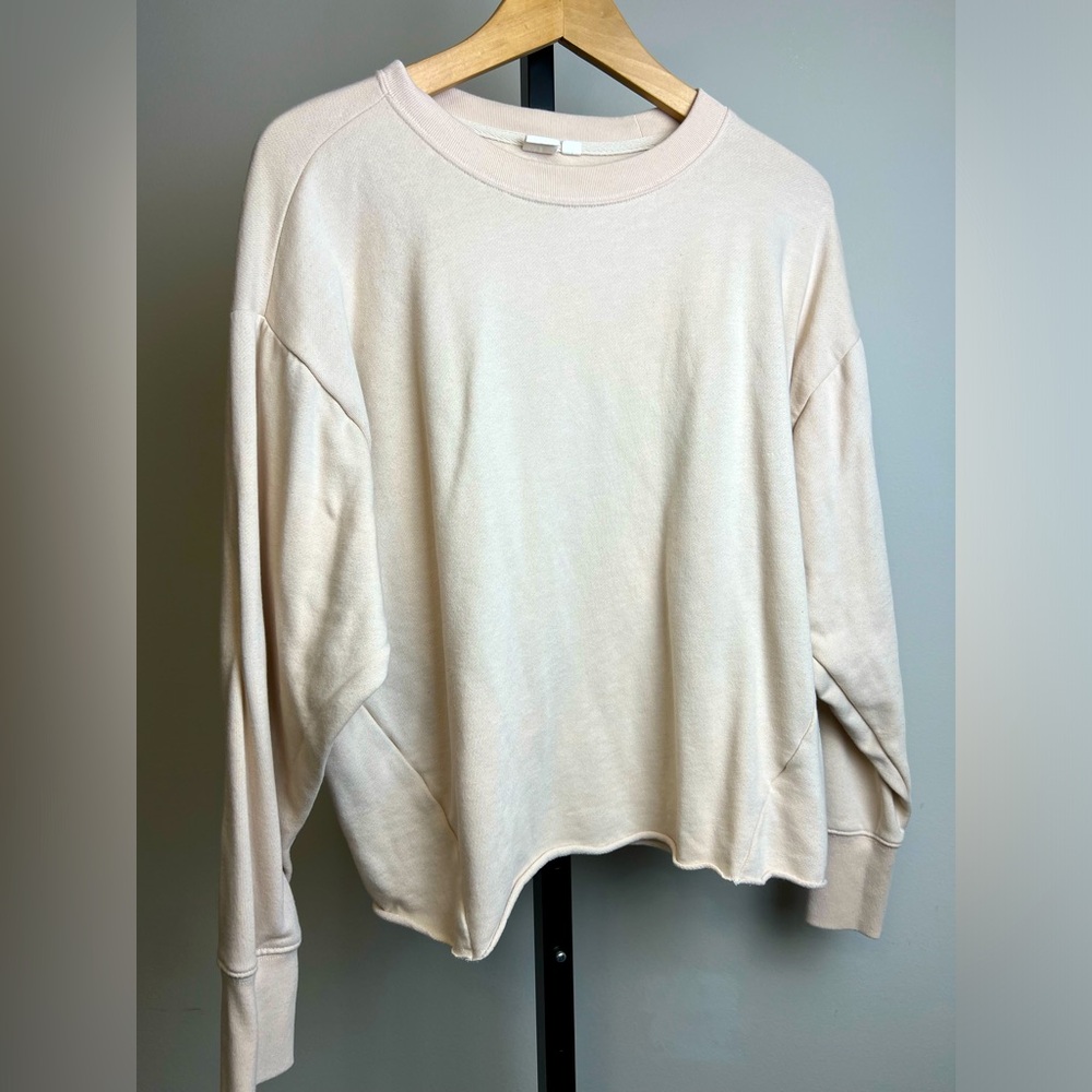 GAP athleisure sweater
